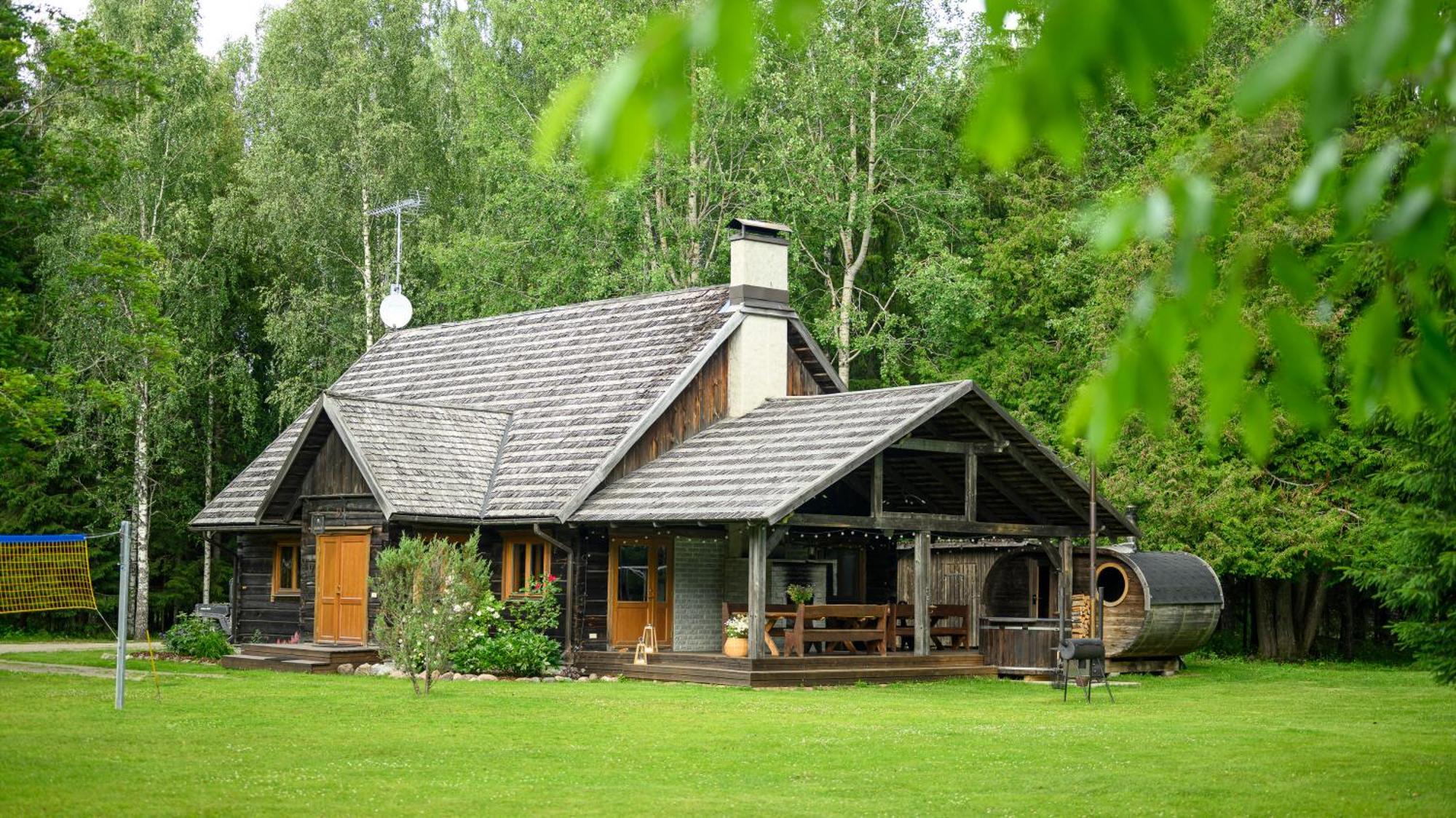 Toosikannu Holiday Centre Käru Exterior foto