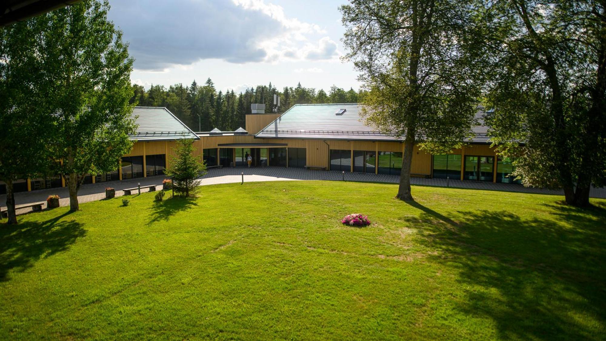Toosikannu Holiday Centre Käru Exterior foto